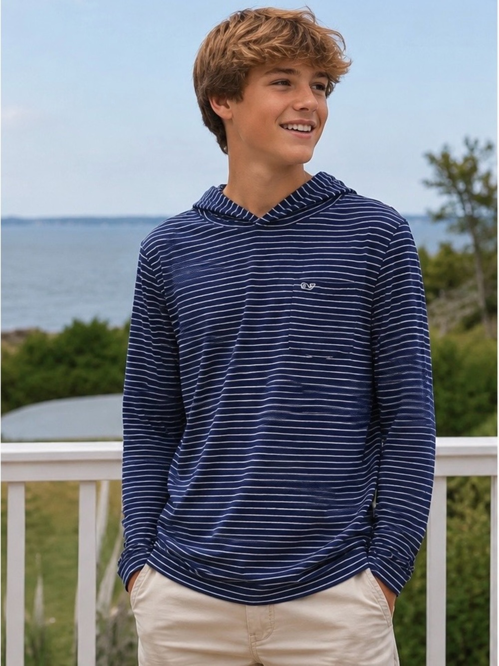 VINEYARD VINES EDGARTOWN WICKING STRETCH PULLOVER HOODIE youth Large